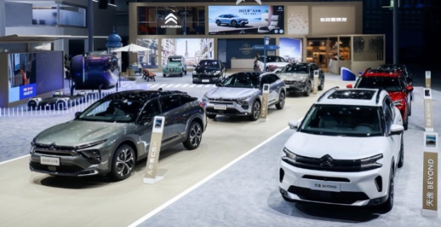 从年销70万辆暴跌至5万辆，产能闲置超9成，曾经的国民神车“杀回”北京车展缩略图