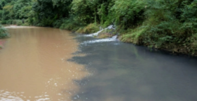 重庆南川区再通报“一河段水体颜色异常”：溶洞涌水造成水质异常_腾讯新闻