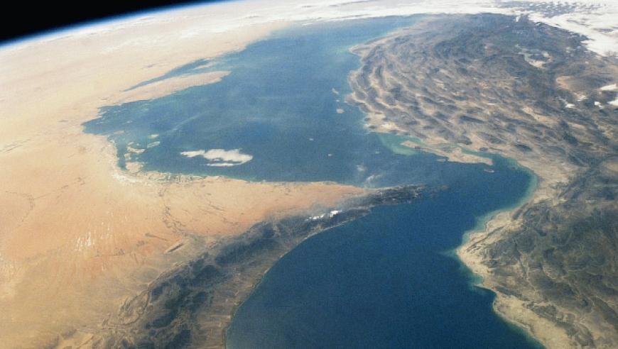 “伊朗为霍尔木兹海峡通行设定三个条件”