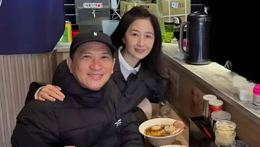 还记得张家辉与关咏荷的女儿吗？20岁了？