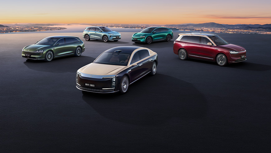 鸿蒙智行“五界”齐聚！中国新能源汽车如何闯出新天地？