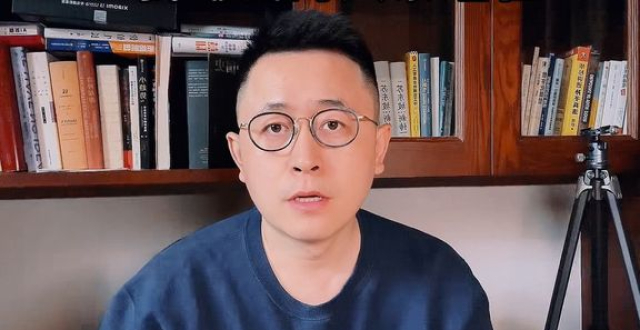 卖AI课程年入千万引争议 当事人李一舟：会在合适时间做出回复_腾讯新闻