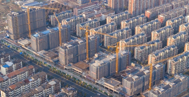“零首付”购房再现？“高评高贷”暗藏多重隐忧_腾讯新闻