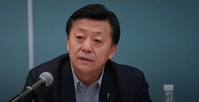 体育总局副局长、足协党委书记杜兆才被查，一周前曾参加反腐警示会_腾讯新闻