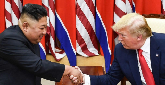 美官员：特朗普寻求今秋与金正恩会晤