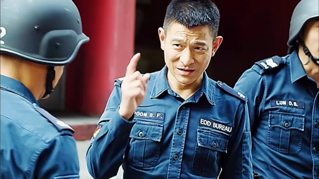 拆弹专家2：我们拆弹的哪一次，不是在拿命拼_腾讯新闻