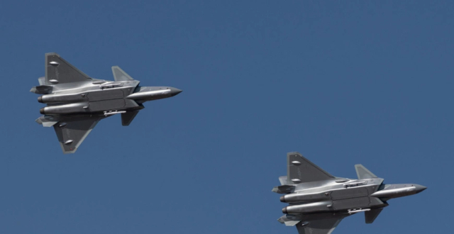 韩媒：“中美战机一度在黄海上空对峙”缩略图