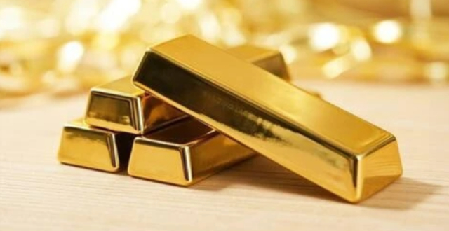 美联储放鹰金价克价跌至890元