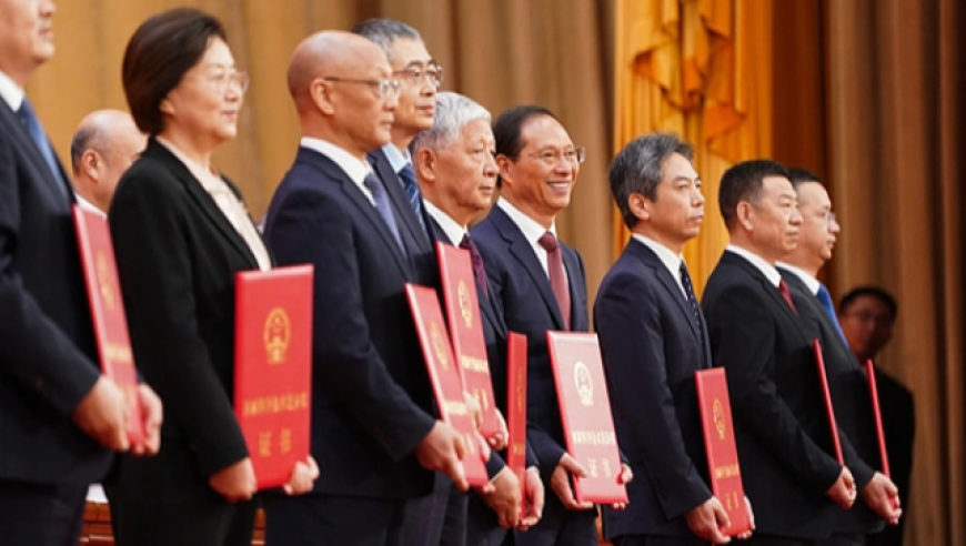 “三大奖”再启，出现“27年来的首次”