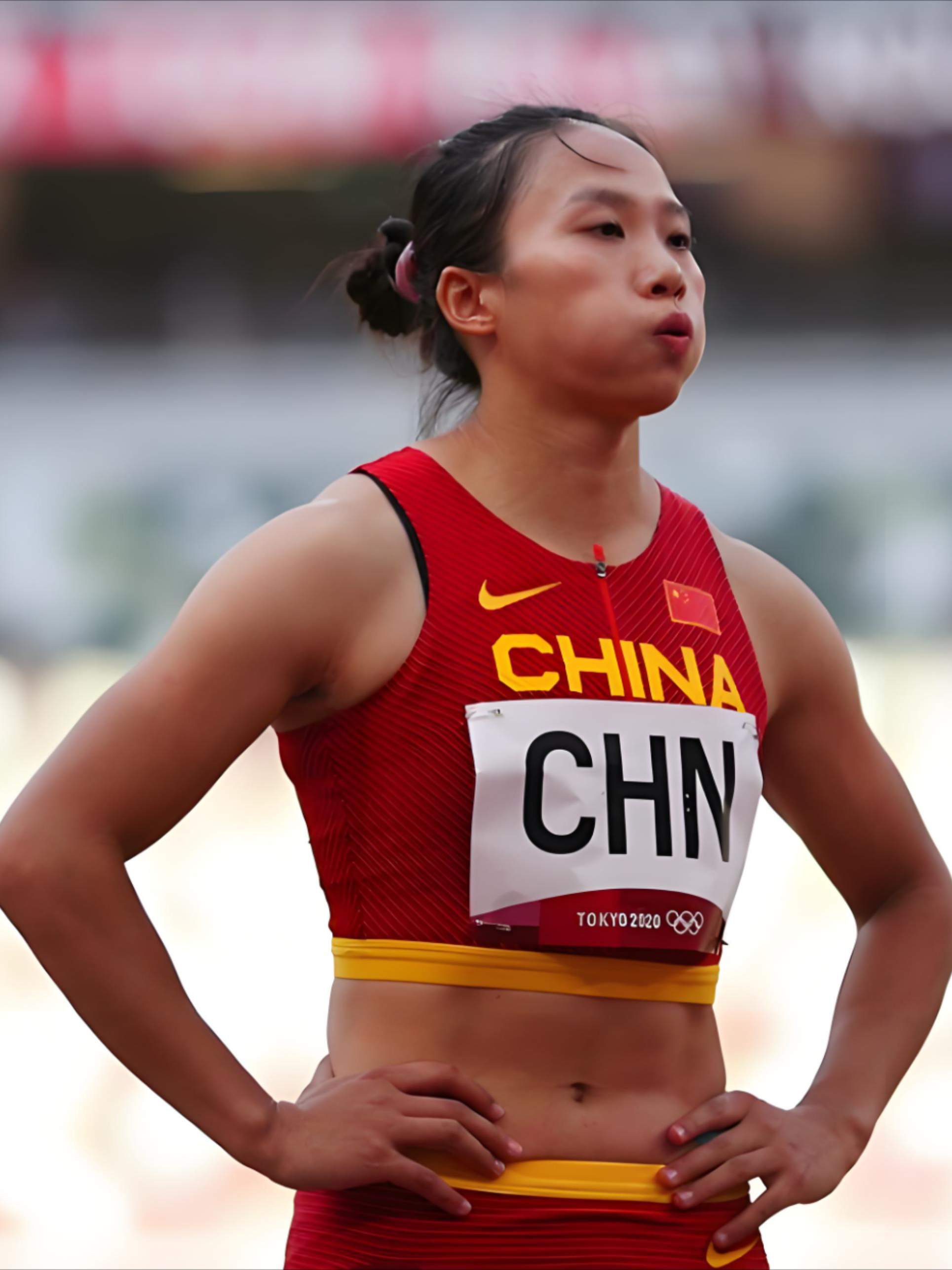 体坛记忆｜这场比赛梁小静不在，袁琦琦跑第一棒，黄瑰芬跑第三棒_腾讯新闻