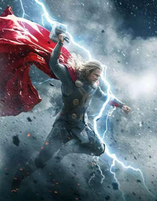 雷神4:女雷神手握雷神之锤出现,新锤子哪里来?官方回答最致命