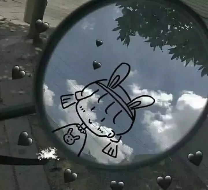 年度最火QQ空间置顶说说,00后看完泪崩,快拿