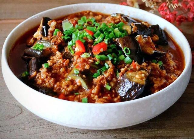 各种简单经典的小炒做法,家常菜丰富多样,