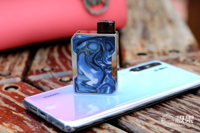 drag nano pod电子烟体验,多种烟弹口味,很精致