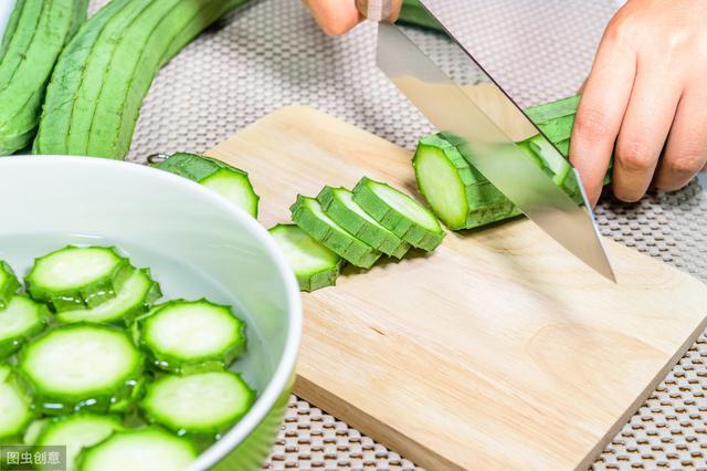 吃丝瓜叶子别扔掉是很好的护肤品