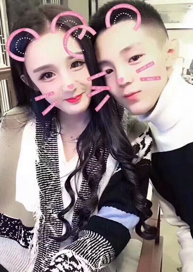 高迪晒出大美给他日记,得知内容后,网友:卑微小美在线提笔!