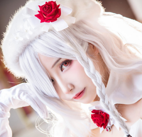 少女前线g36c婚纱cos指挥官您觉得我这样美不美