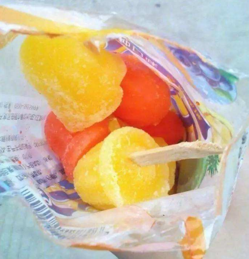 90后童年吃不够 4种 零食 口红糖上榜 第四种00后没见过