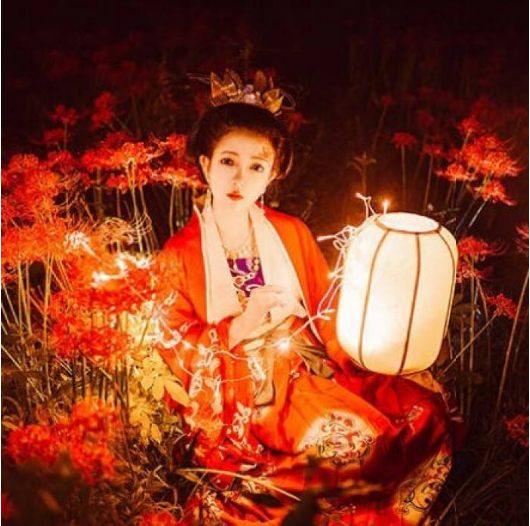 超火"彼岸花"女生头像:曾经的刻骨铭心,怎么就成了无关痛痒