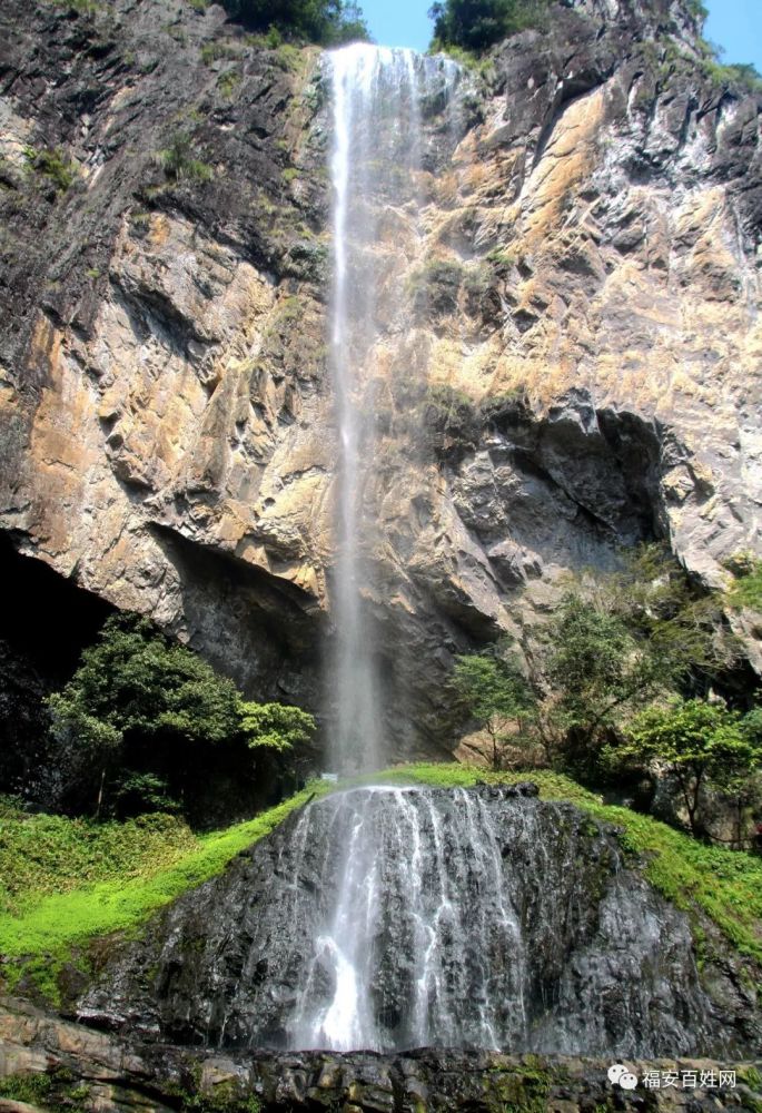 溪 少年游屏南鸳鸯溪              鸳鸯溪畔,珍禽戏水,漪滟漫生烟