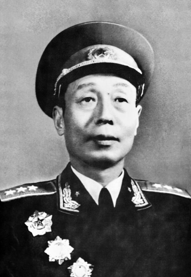 这个县有5位开国上将他是唯一的李姓曾任志愿军政委