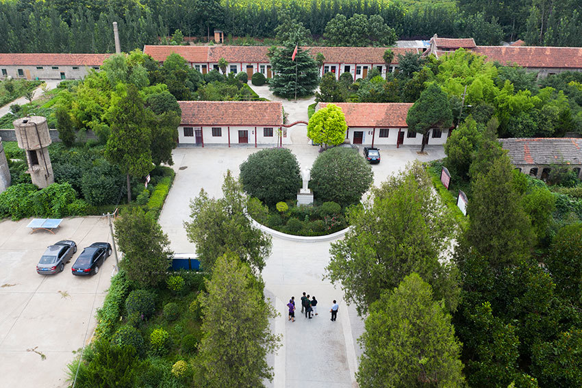 这里有座保存完好的五七干校老房子老物件留住了那段历史