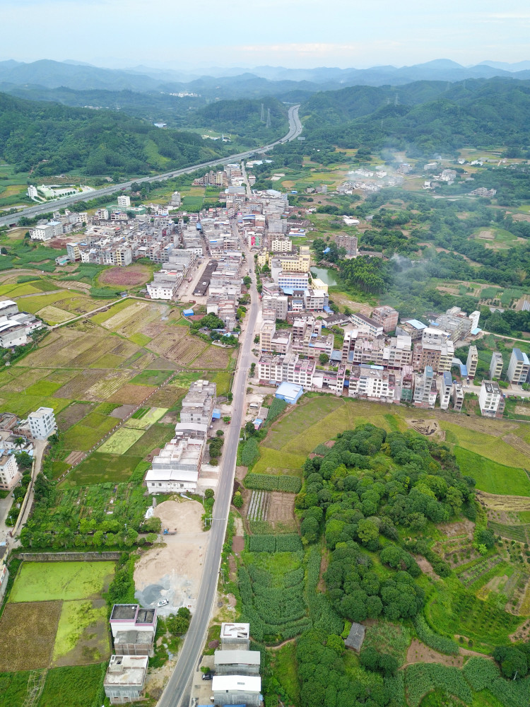 航拍广西乡镇系列之南宁良庆区南晓镇实景