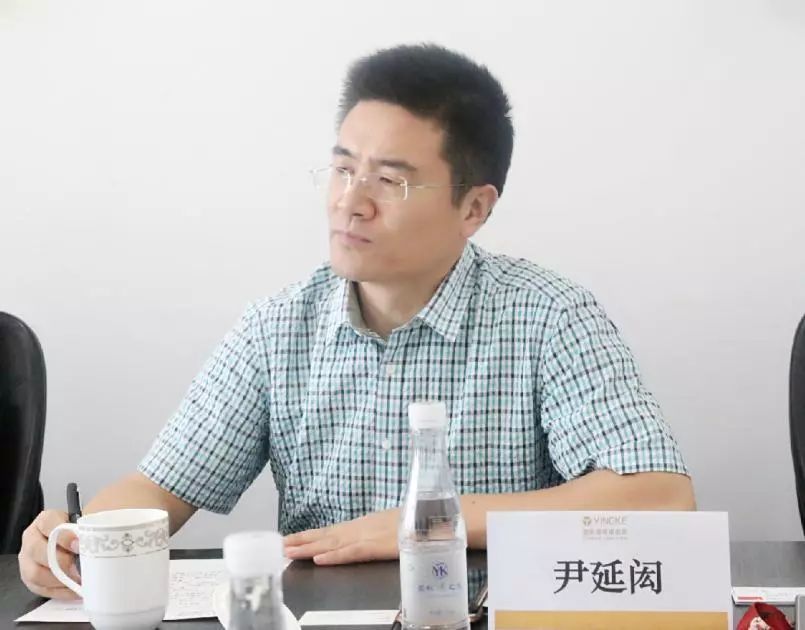 肯中合作委员会副秘书长尹延闳