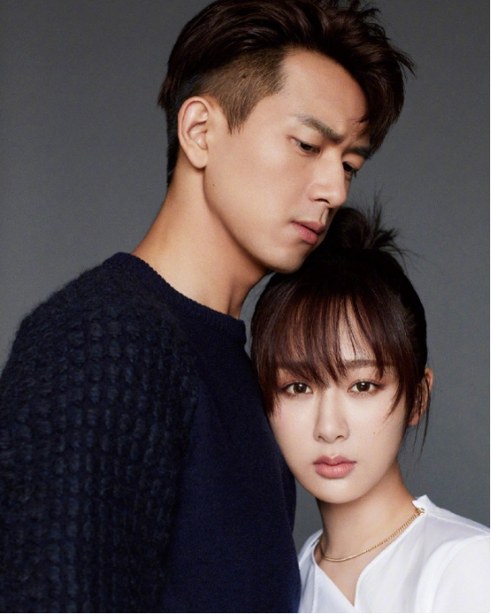 杨紫李现再同框,两人拍照姿势亲密被赞超有夫妻相