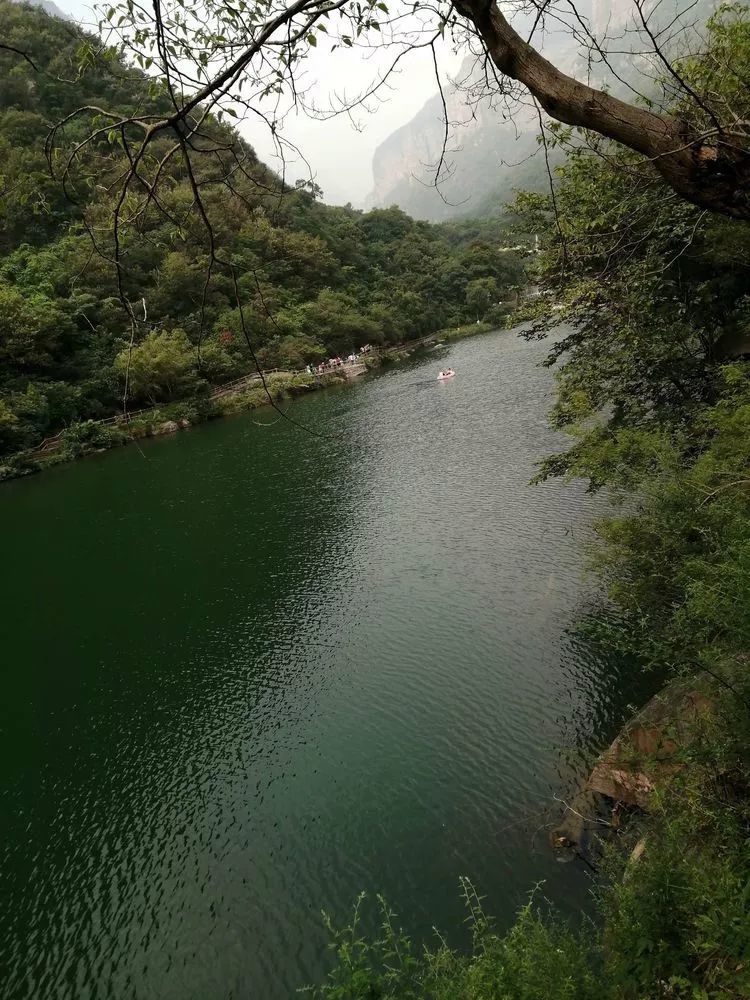 河南新乡辉县八里沟一日游攻略