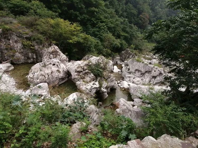 河南新乡辉县八里沟一日游攻略