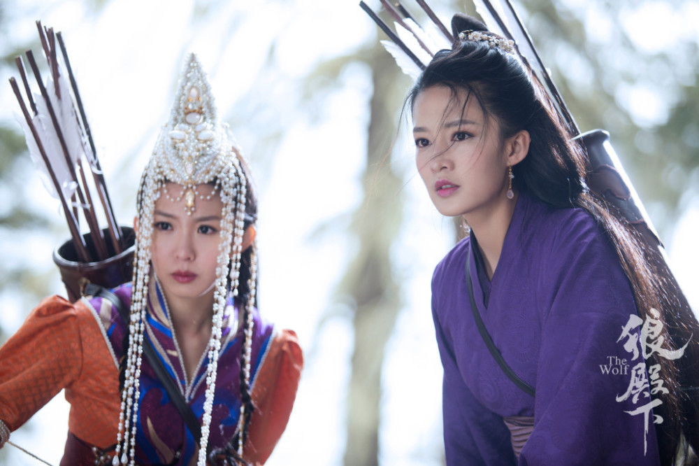 李沁|李沁《狼殿下》暑期开播，造型不输沈骊歌，男二肖战桀骜帅气