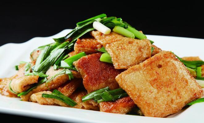 蒜苗爆炒煎豆腐, 味蕾与嘴巴的挑战!