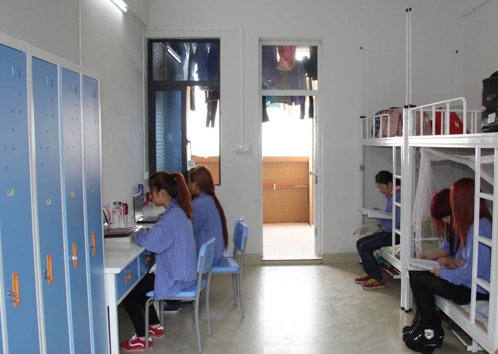 真正的富士康员工每月能拿多少钱老员工你们都想太多