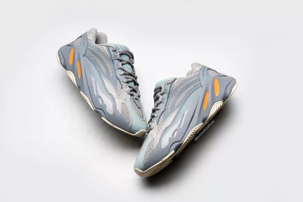 3m 反光加持!「新慣性」 yeezy 700 v2 最新實物上腳!