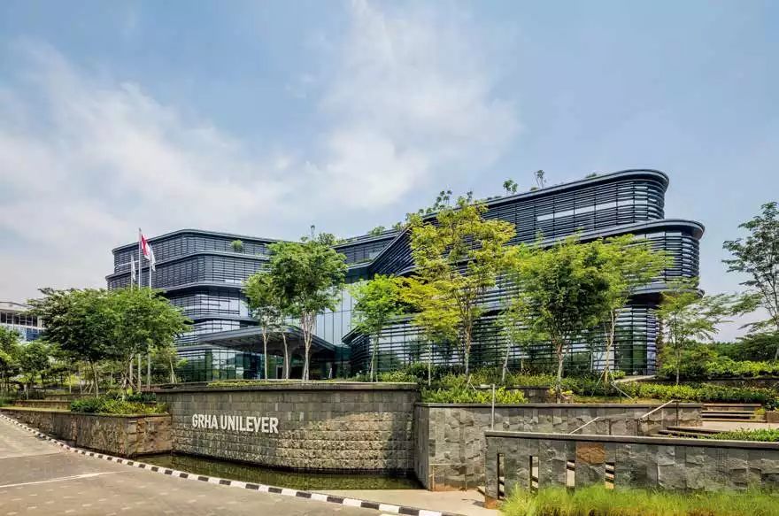 律动的形态和绿色屋顶 德国媒体 Baunetz Wissen 报道由aedas设计的联合利华总部大楼