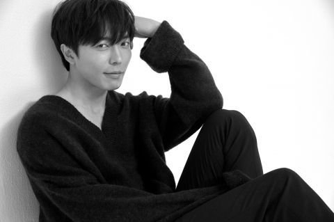 本次采韵美术馆的馆长ryan也将走出韩国飞往台湾,邀请大家一同欣赏