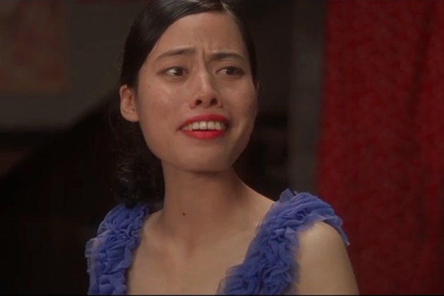 还记得功夫里的龅牙妹吗?当初说人丑上天,如今结婚生子颜值爆表