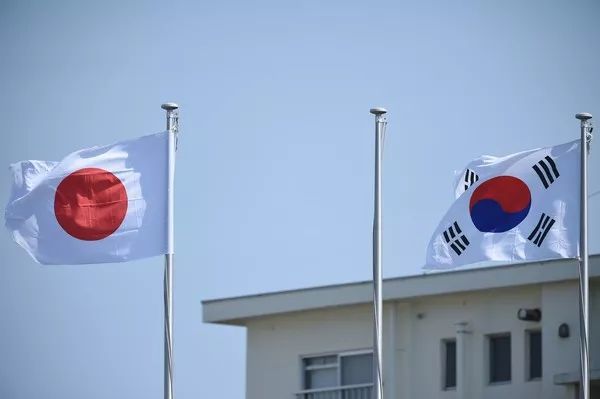 日韩大战:文在寅带领韩国即便能打退日本,也斗