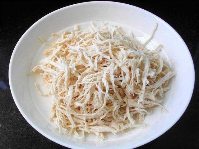 【凉拌鸡肉丝】