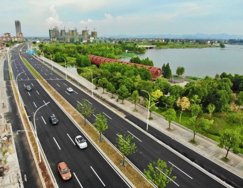 一方正在发生巨变的热土袍江新区翻身记