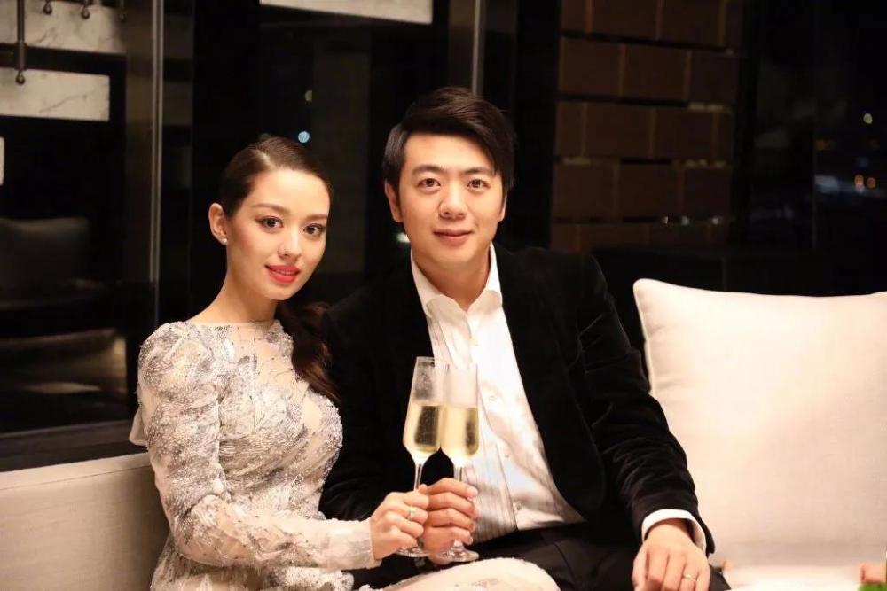 从昆凌到吉娜 男神们最爱什么样的 老婆脸