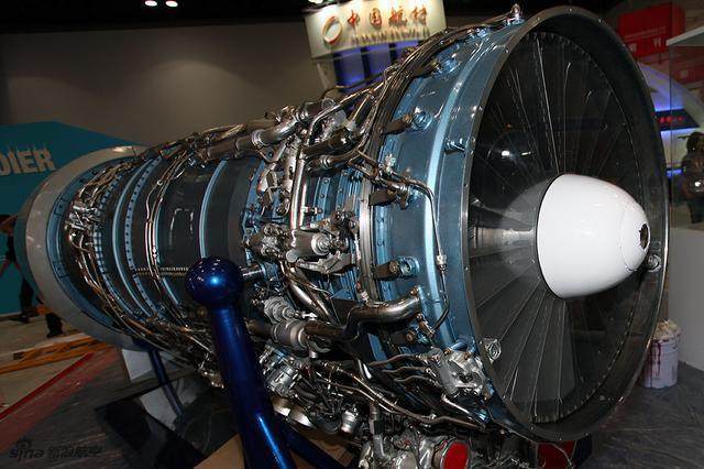 歼20火力全开:中国发动机终于行了!