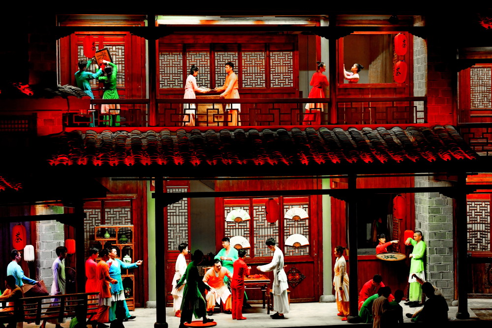 (文化)(1)武夷山:《印象大红袍》引来八方客