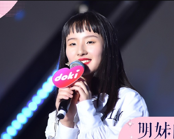 《明日之女》已经结束,作为新人的她隐约说出真话,这是不玩了?