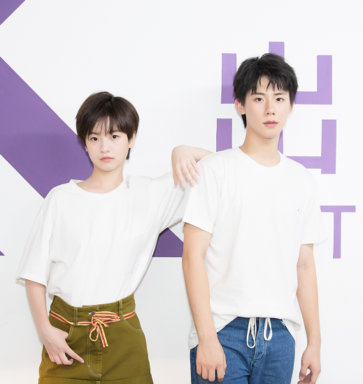 小欢喜:方一凡乔英子晒合照,看到方一凡手的位置,网友:在一起