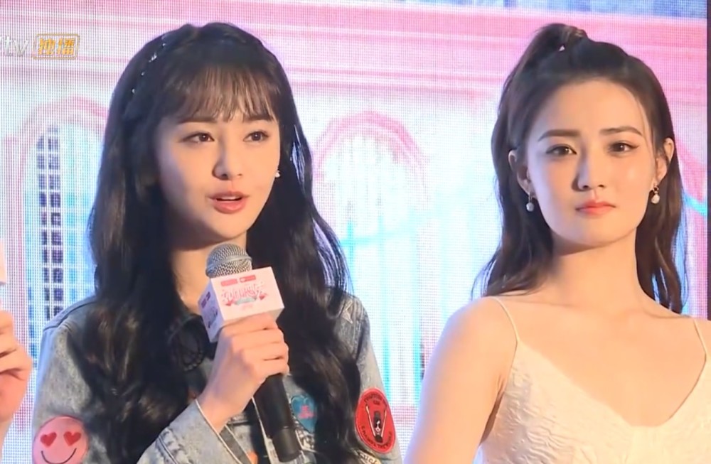 身高166徐璐碰到身高168郑爽当两个人站在一起网友炸了