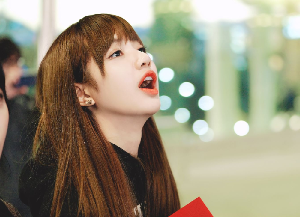 yg真的穷疯了要让blackpink的lisa来华捞金