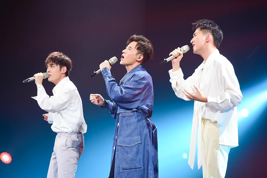 《声入人心》郑艺彬赵超凡声泪俱下霸气开唱替补请教首席高燃竞演