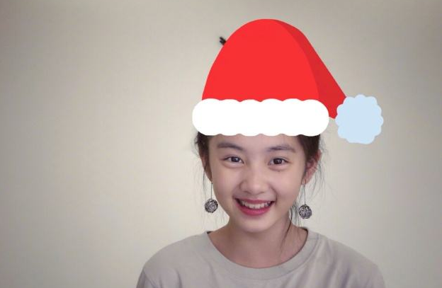 最后一页 黄少艾才是"开挂式"长开,颜值反超黄